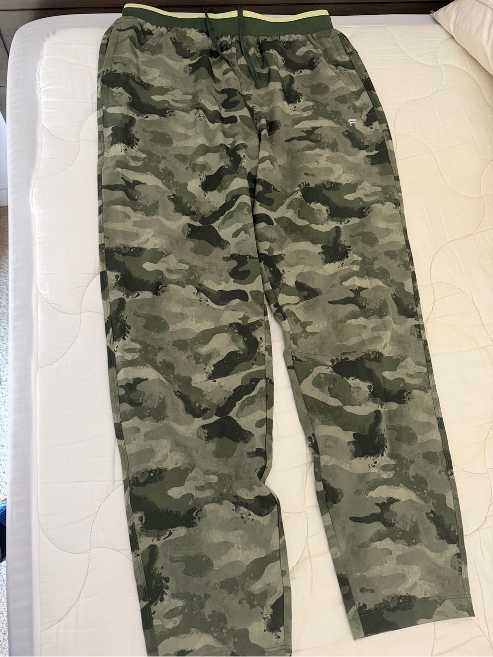 Fabletics Men's Camo Joggers